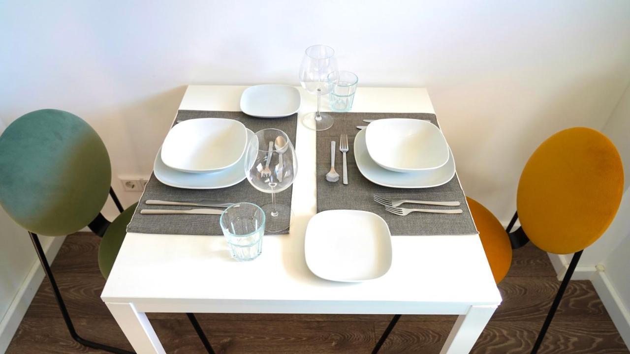 Zentral & Modern Naehe Duesseldorf Und Koeln Apartment